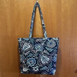 Vera Bradley tote
